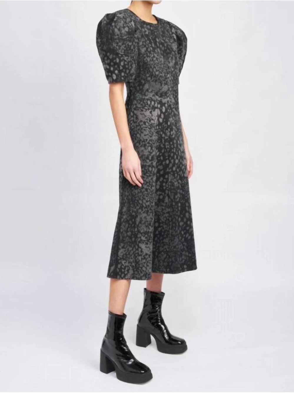 En Saison Harlow Animal Print Midi Dress - Picture 11 of 11